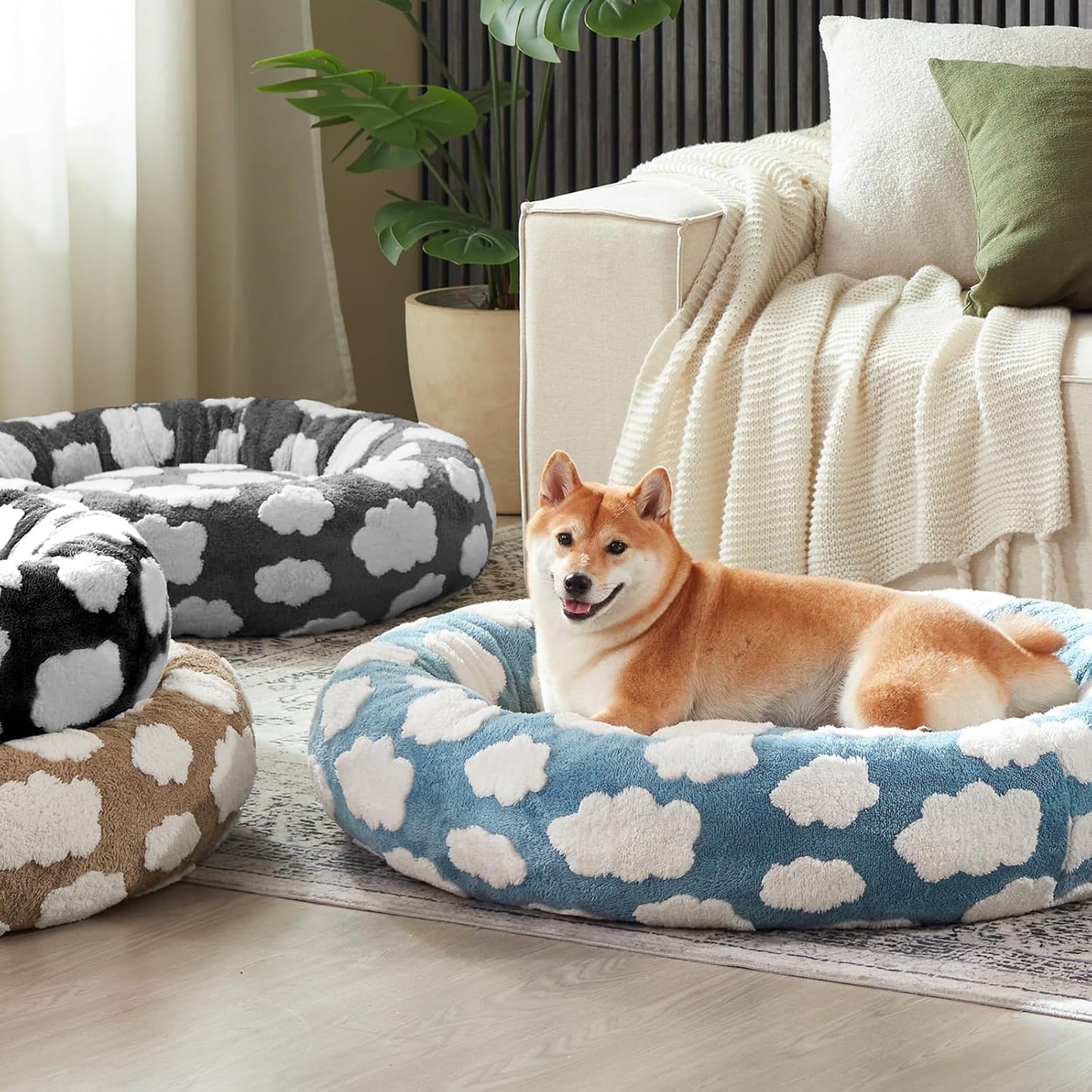 Donut Dog Bed Medium Size, Cute round Calming Pet Bed with Removable Washable Cover, Orthopedic Cat Puppy Bed with Jacquard Shaggy Plush & Non Skid Bottom